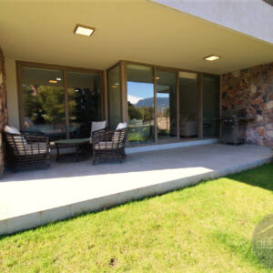 Departamento Condominio Costa Pucón<br><strong><i class="fas fa-bed"></i> 3 Dormitorios</strong>  |  <strong><i class="fas fa-bath"></i> 2 Baños</strong>
